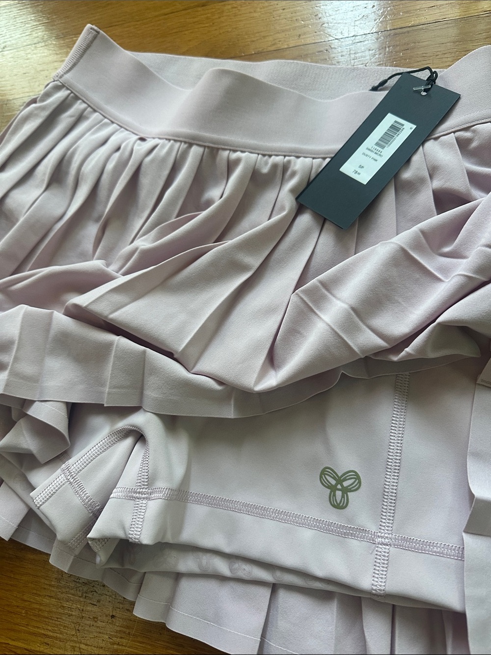 Aritzia swish micro skirt in dusty pink,- size small BNWT